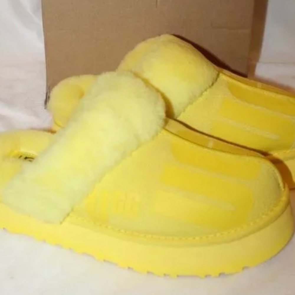 Ugg slippers